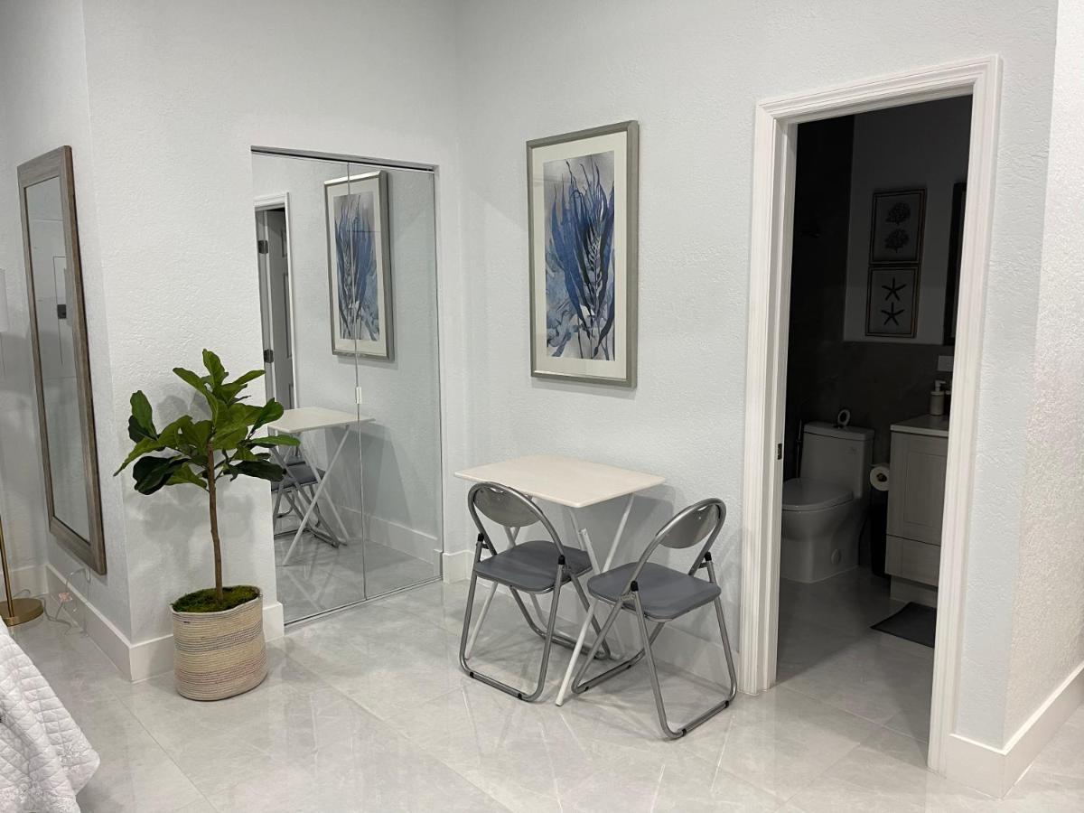 Mini Apartment Completely Independent 米拉玛 外观 照片